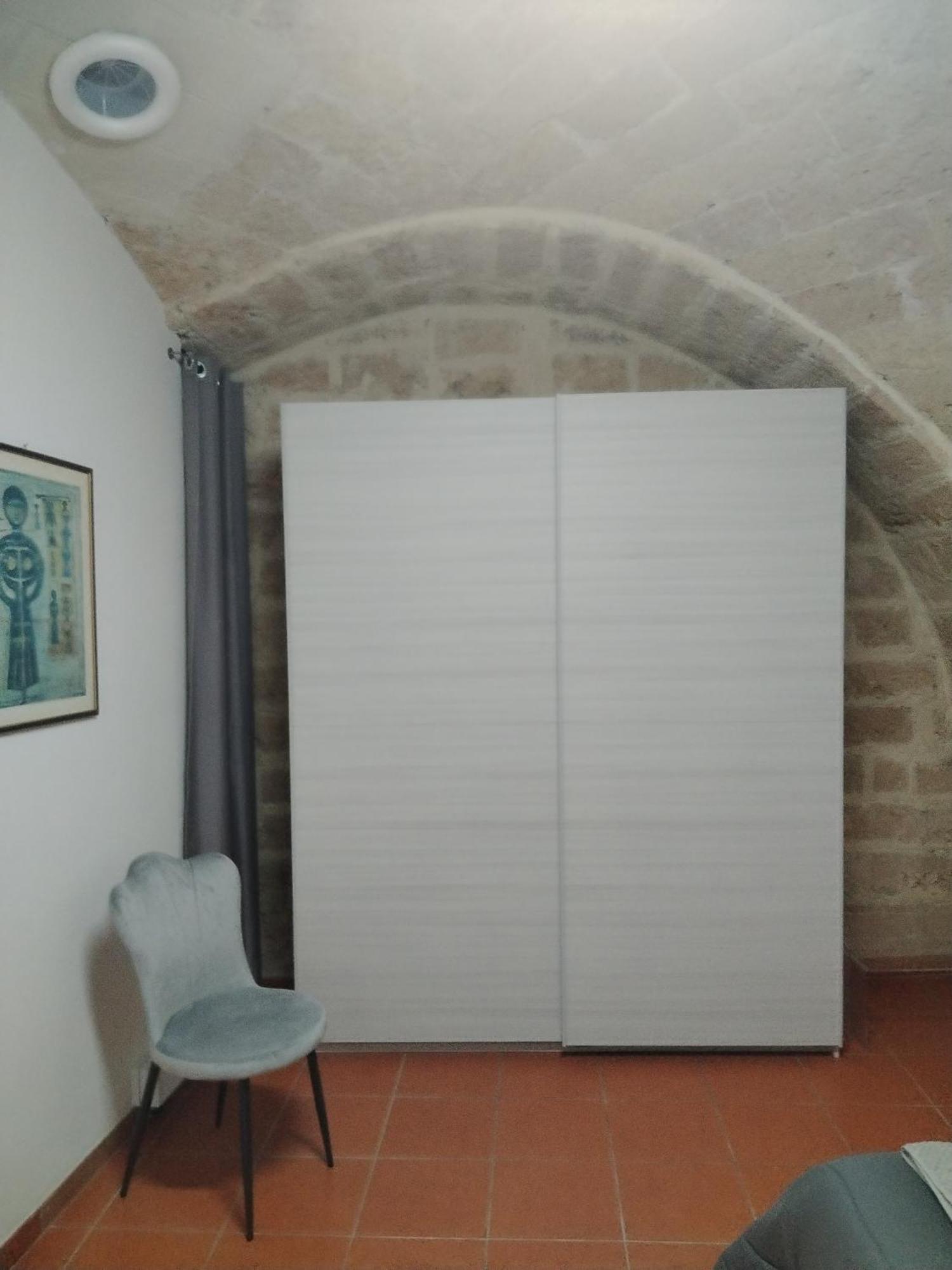 Casa Vacanza Nel Cuore Della Pietra Barletta Eksteriør bilde
